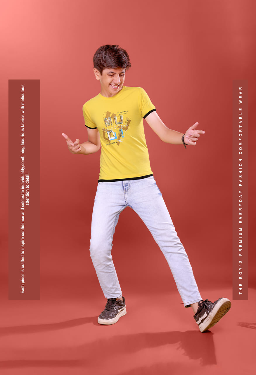8t9 degree Boys Printed Round Neck Tshirts