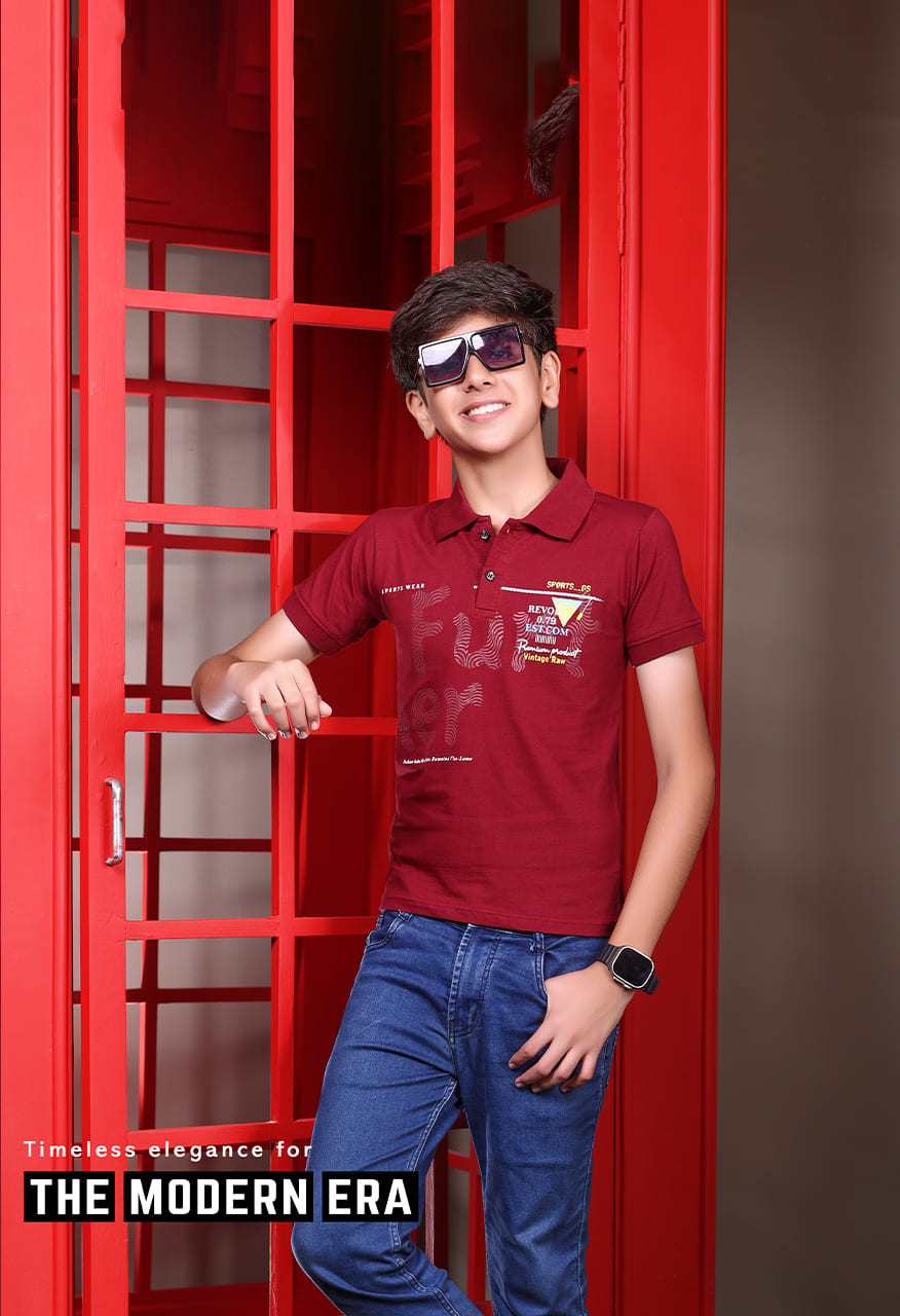 8t9 degree Boys Printed Tshirts